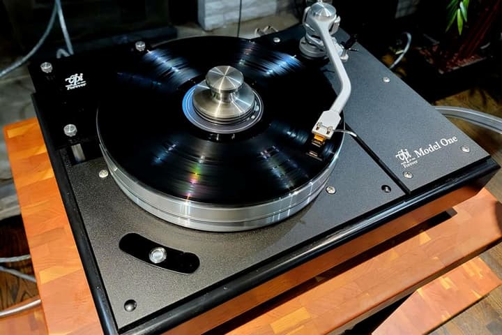 The modular design of the Model One turntable should make it relatively easy to "service, adjust, package, replace, or upgrade the system"