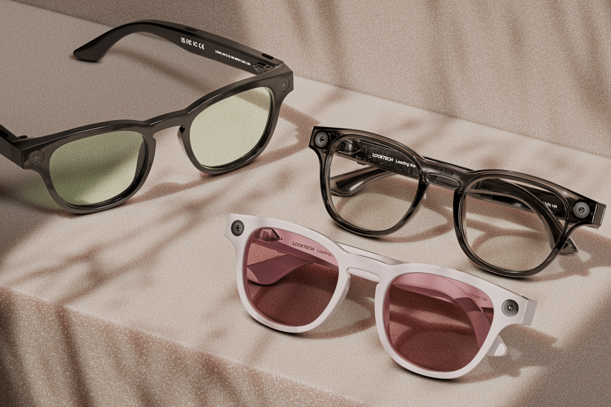 Choose your color and your lens type, with transitional, polarized and prescription options at no additional cost